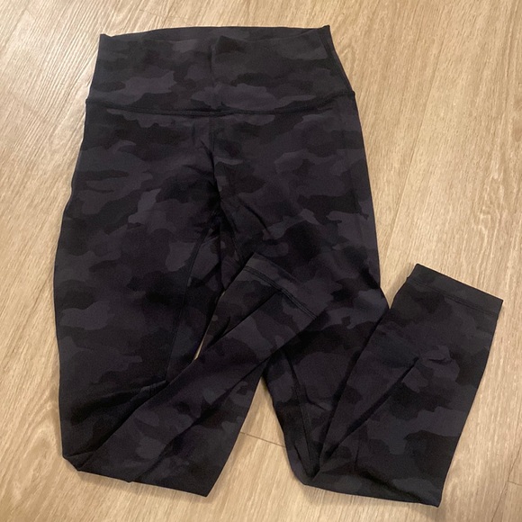 lululemon athletica Pants - Lululemon grey scale camo leggings